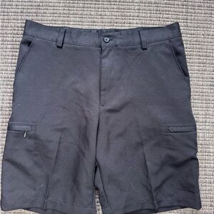 Izod Golf Men's Dark Gray Flat Front Shorts